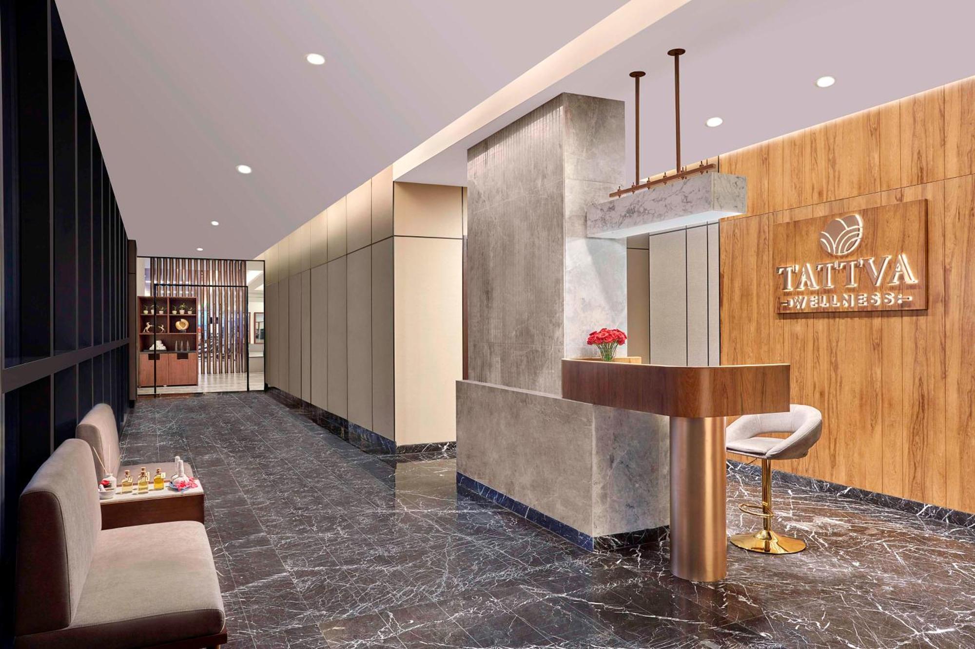 Hilton Bengaluru Embassy Manyata Business Park Hotel Kültér fotó